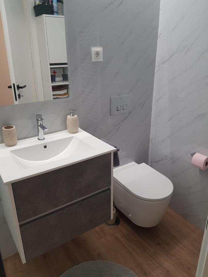 Apartamento Cinema Para Ferias Em إسبونسيندي المظهر الخارجي الصورة