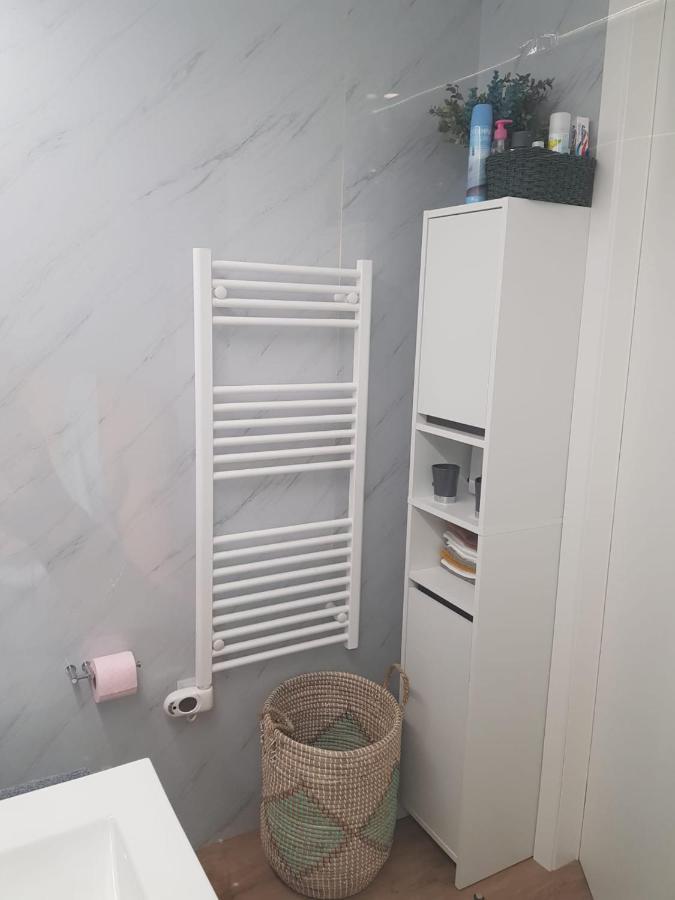 Apartamento Cinema Para Ferias Em إسبونسيندي المظهر الخارجي الصورة